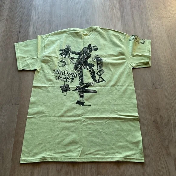 Gildan Unisex Graphic Tees - Coral and Light Green - Picture 8 of 11